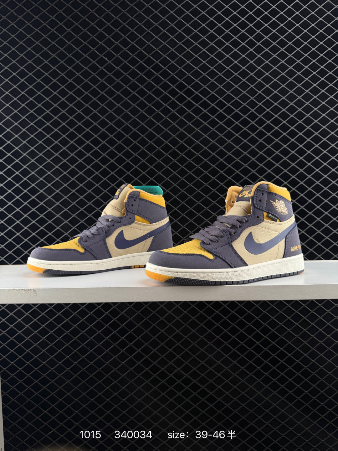 Nike Air Jordan 1 Retro High OG”Black/White“